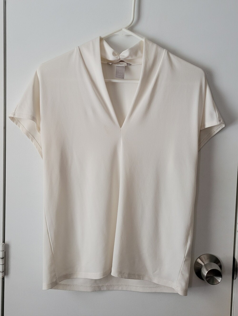 H&M Off-white Cream Blouse